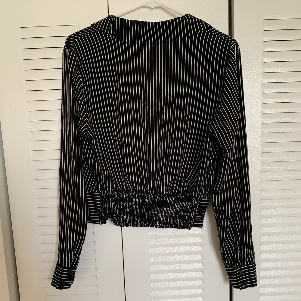 Cotton On black & white striped shirt FIRM PRICE - Picture 3 of 4